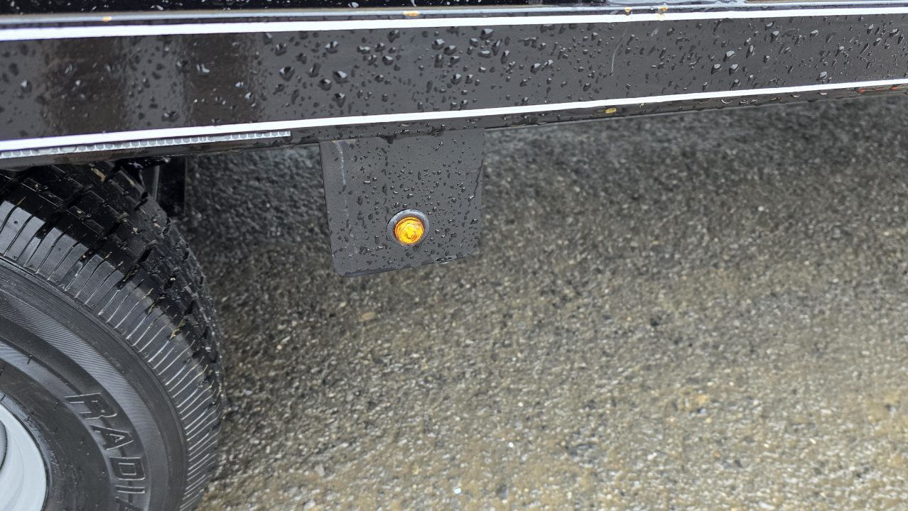 New Quality Trailers General Duty Gooseneck / 24' / 14000 GVWR
