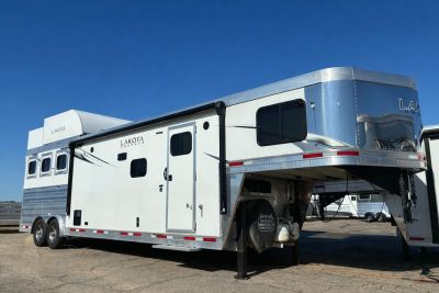 Used 2023 Lakota 3H 13'LQ Horse Trailer