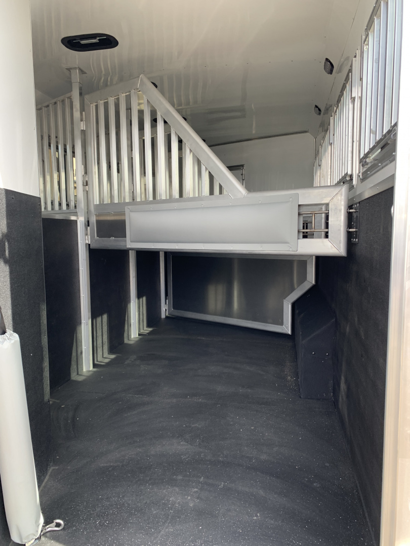 New 2026 SMC P8412SRK Horse Trailer