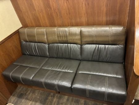 Used 2018 Lakota BI8319SROK 3H 19'LQ with Outside Entertainment Horse Trailer