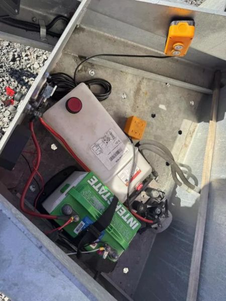 Used 2024 N&N Trailers Buffalomax30pintle Equipment Trailer W hyd jacks