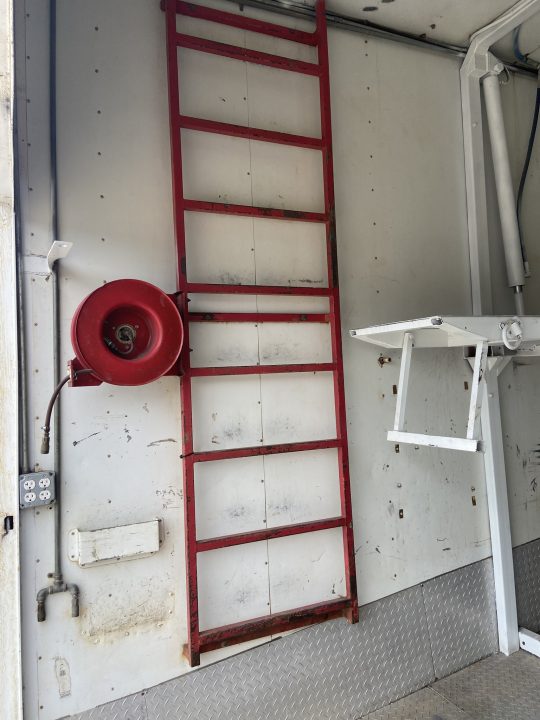 Used 1991 Used Stacker