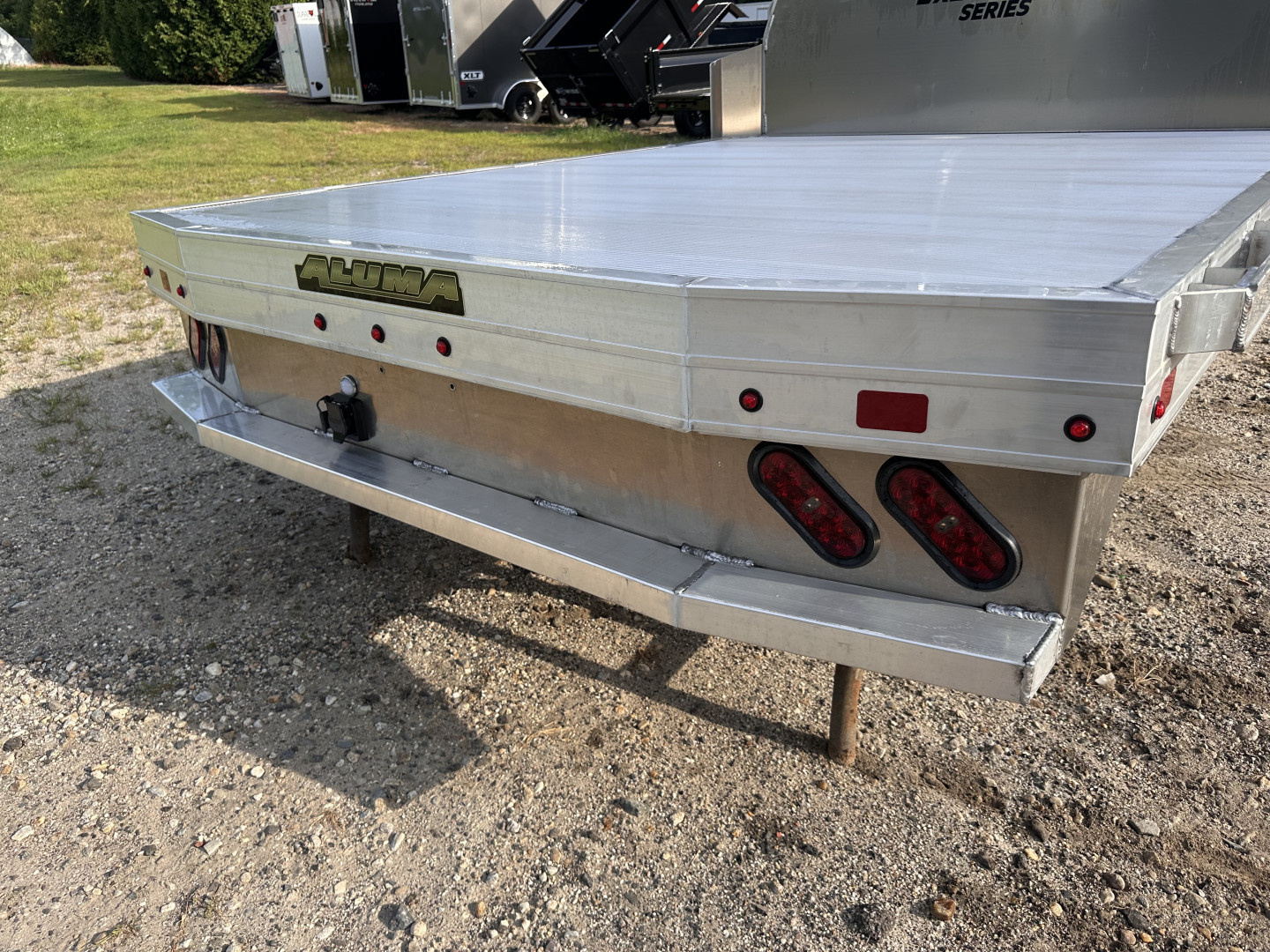 New 2026 Aluma EX81084 Short bed Flatbed