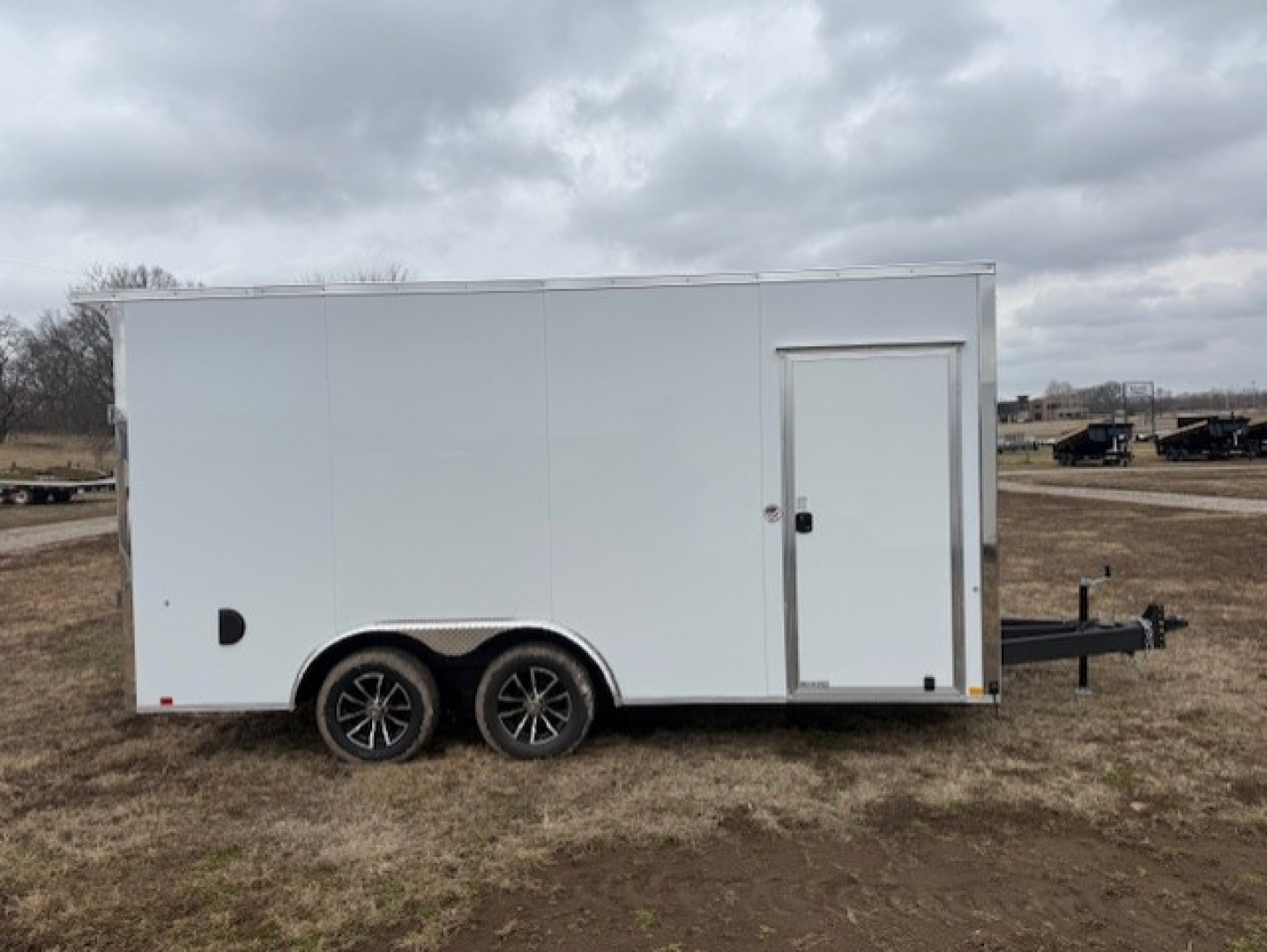 2026 Formula Trailers photo 3