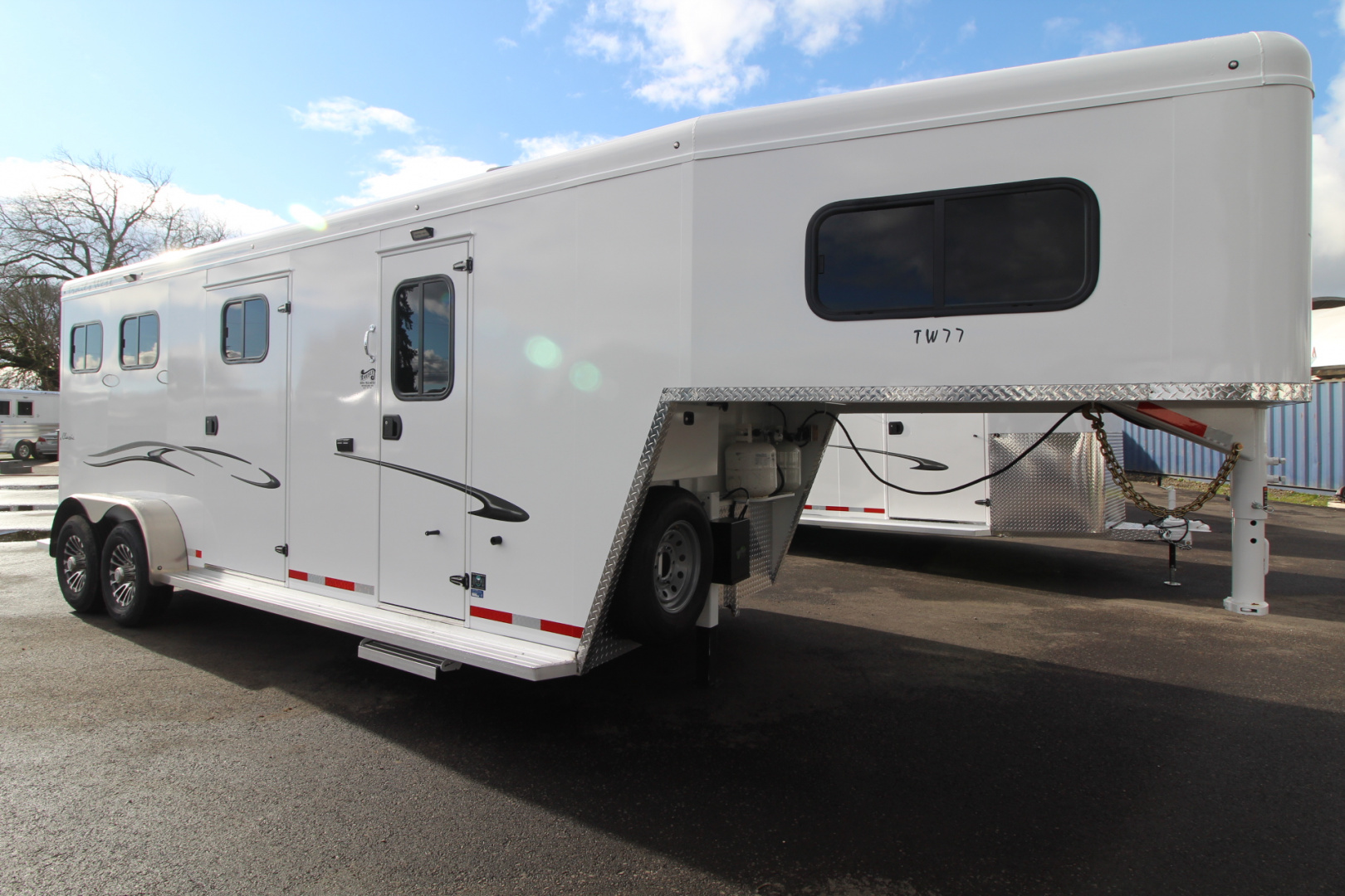 New 2026 Trails West Classic 7x7 Living Quarters Weekender - A/C - Shower & Toilet - Pass Through & Escape Door - Side Tack - 2 Horse Trailer