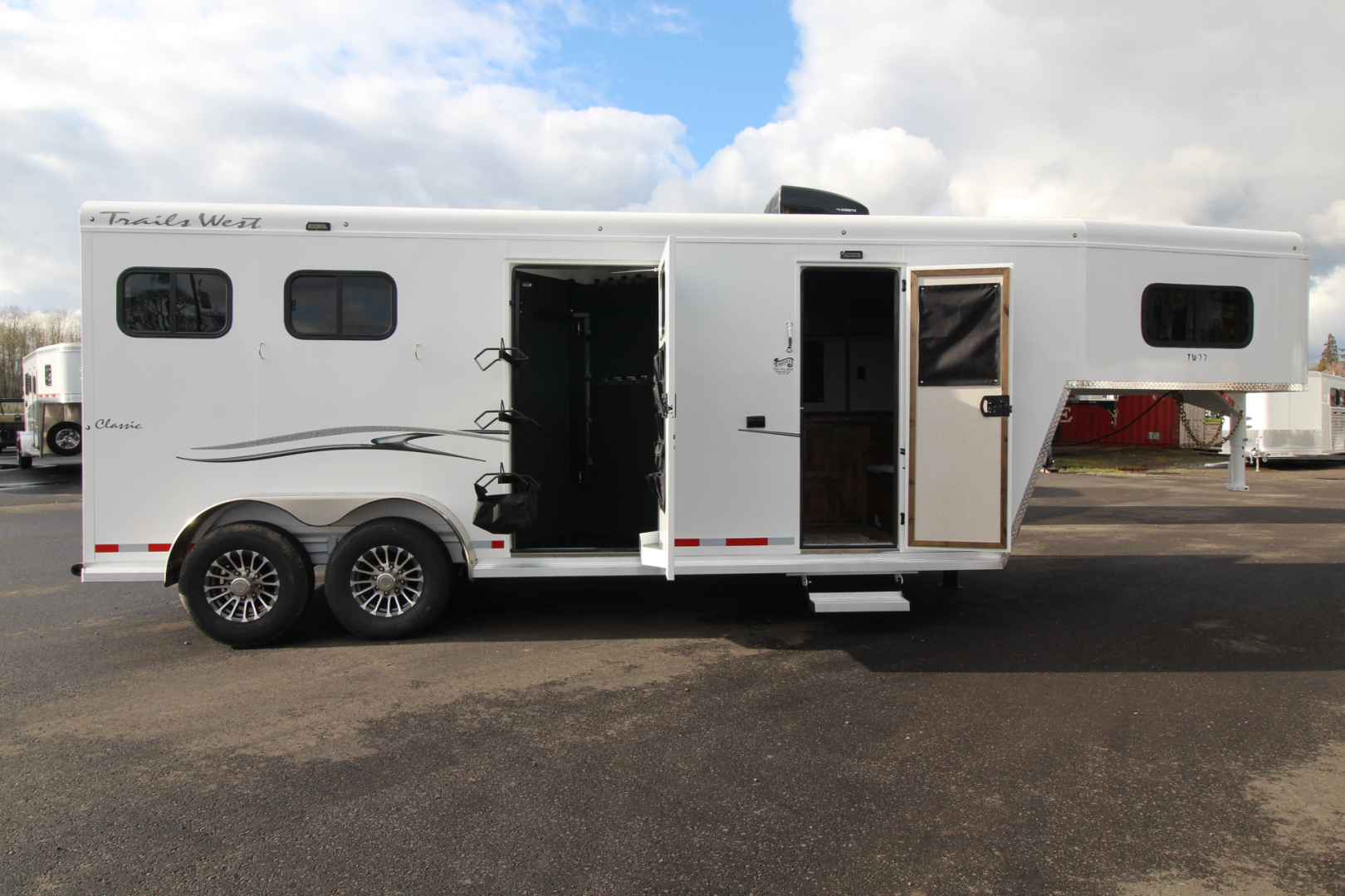New 2026 Trails West Classic 7x7 Living Quarters Weekender - A/C - Shower & Toilet - Pass Through & Escape Door - Side Tack - 2 Horse Trailer