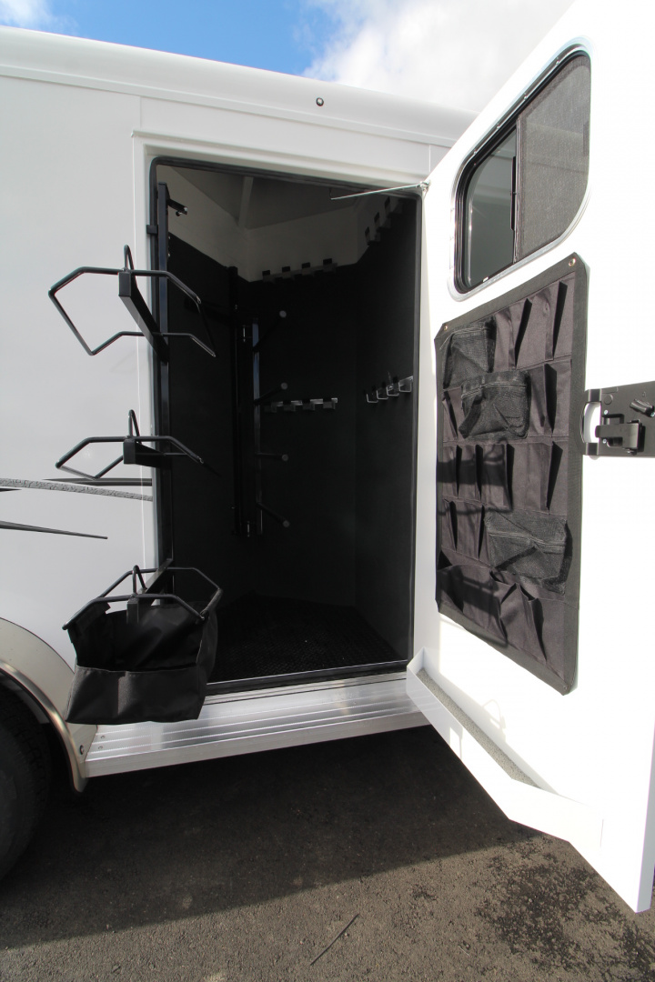 New 2026 Trails West Classic 7x7 Living Quarters Weekender - A/C - Shower & Toilet - Pass Through & Escape Door - Side Tack - 2 Horse Trailer