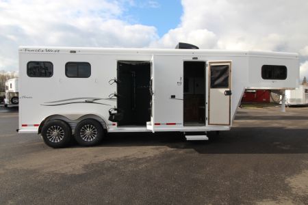 New 2026 Trails West Classic 7x7 Living Quarters Weekender - A/C - Shower & Toilet - Pass Through & Escape Door - Side Tack - 2 Horse Trailer