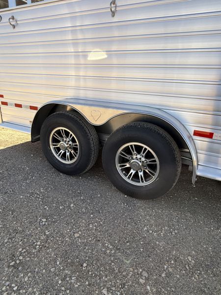 Used 2026 Hart Trailer LARIAT Horse Trailer