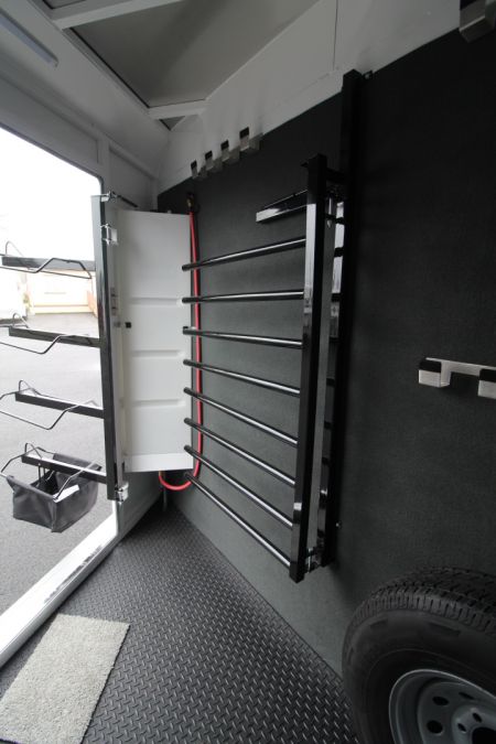 New 2026 Trails West Classic II 4 Horse Extra Tall Trailer - Escape Door - Lined and Insulated