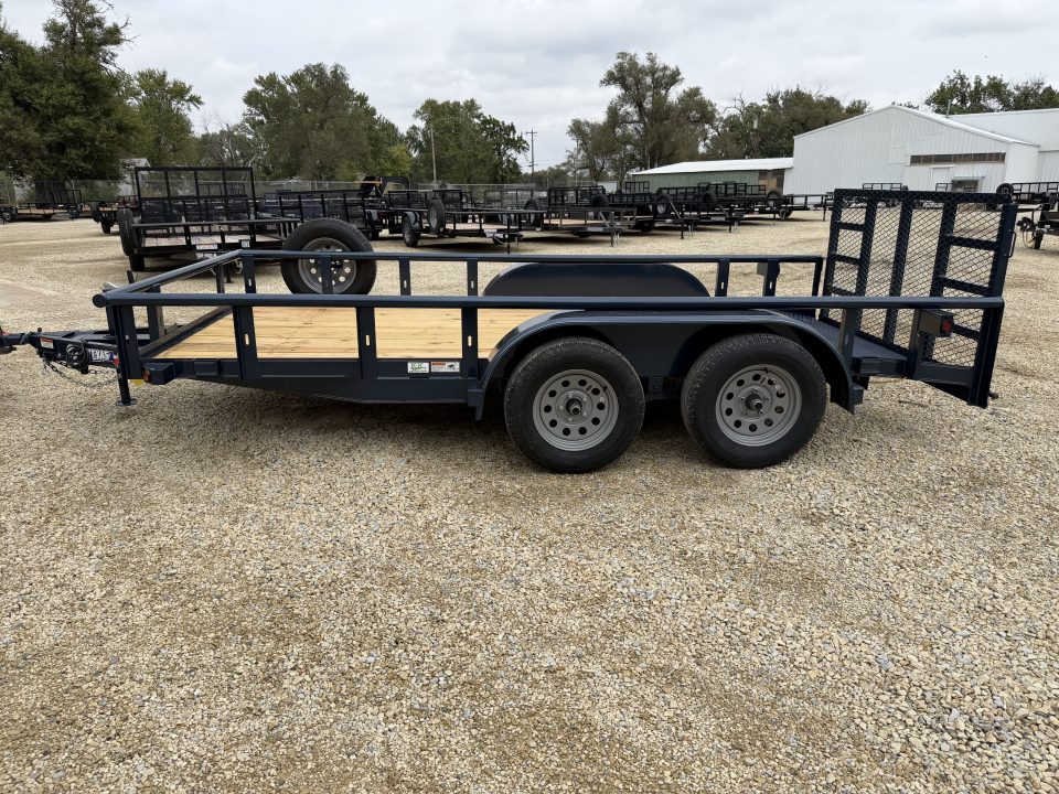 New 2026 77" x 14' Pipe Tandem Dovetail Utility Trailer - Texas Bragg Trailers