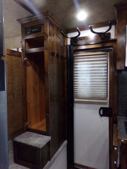 New 2026 Trails West Classic LQ 3H 10x15 Slide Out- Awning- Horse Trailer