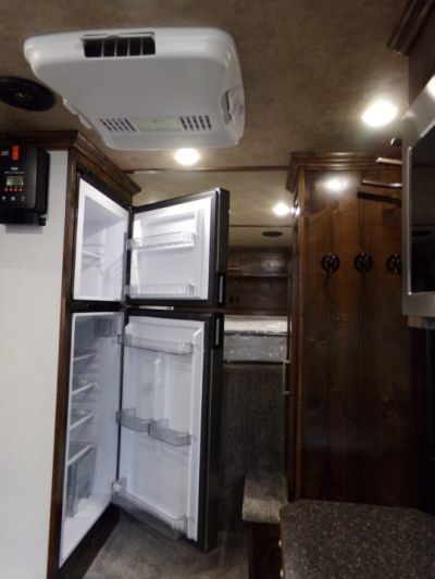 New 2026 Trails West Classic LQ 3H 10x15 Slide Out- Awning- Horse Trailer