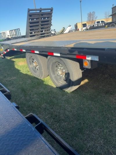 New 2026 Big Tex Trailers 14GN-30D5A Flatbed Trailer