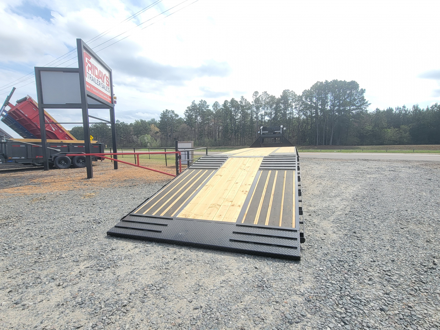 New 2026 Diamond C Trailers FMAX212 35'x102" Hydraulic Dovetail Pacesetter Edition Equipment Trailer