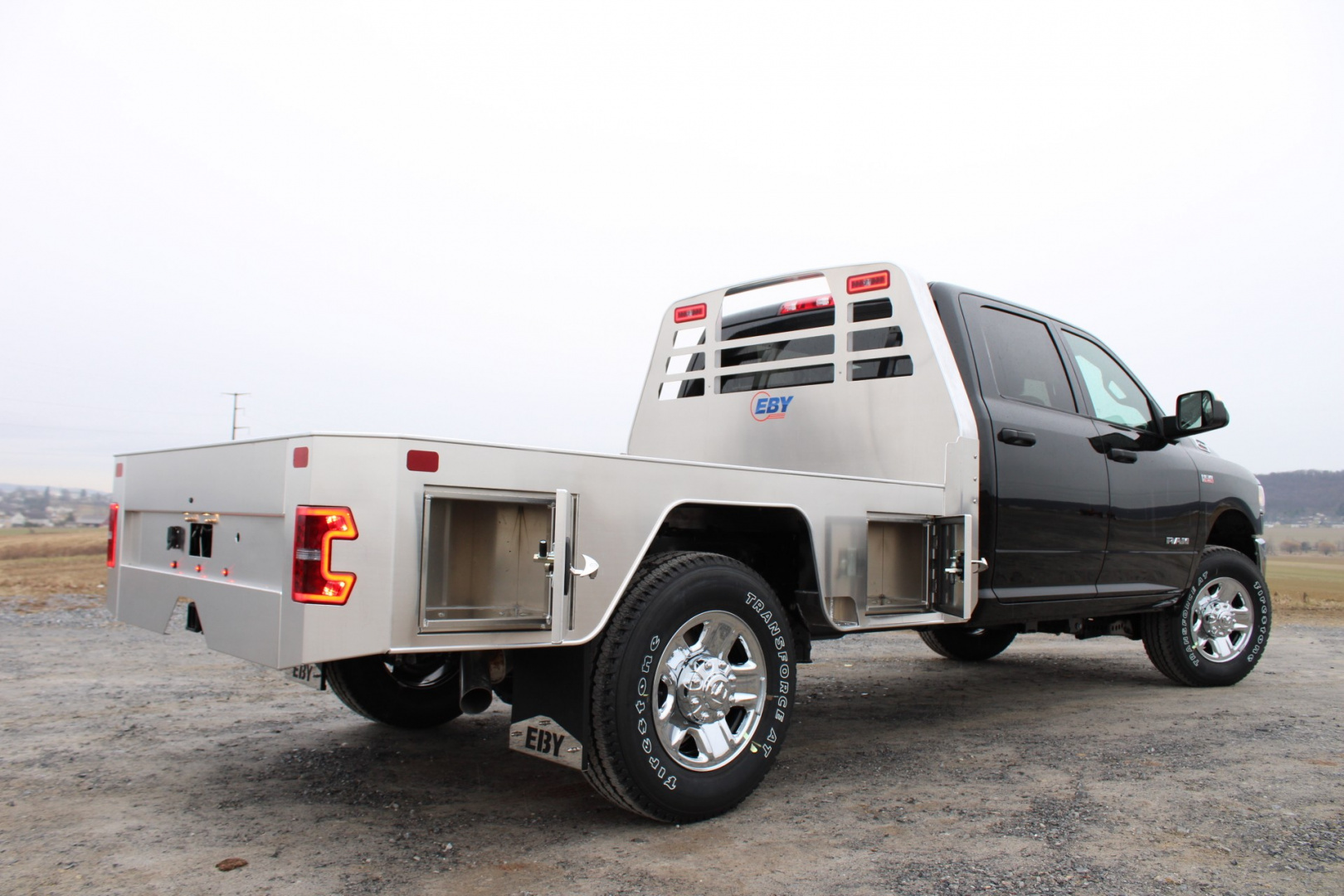 New EBY "FREE COUNTRY" 9' x 94" Skirted Flatbed - Dual Wheel Truck
