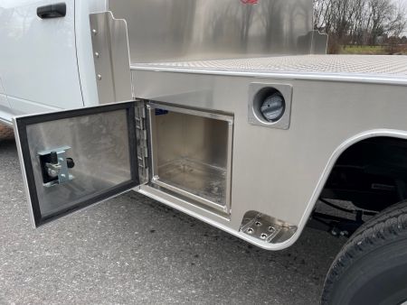 New EBY "FREE COUNTRY" 9' x 94" Skirted Flatbed - Dual Wheel Truck