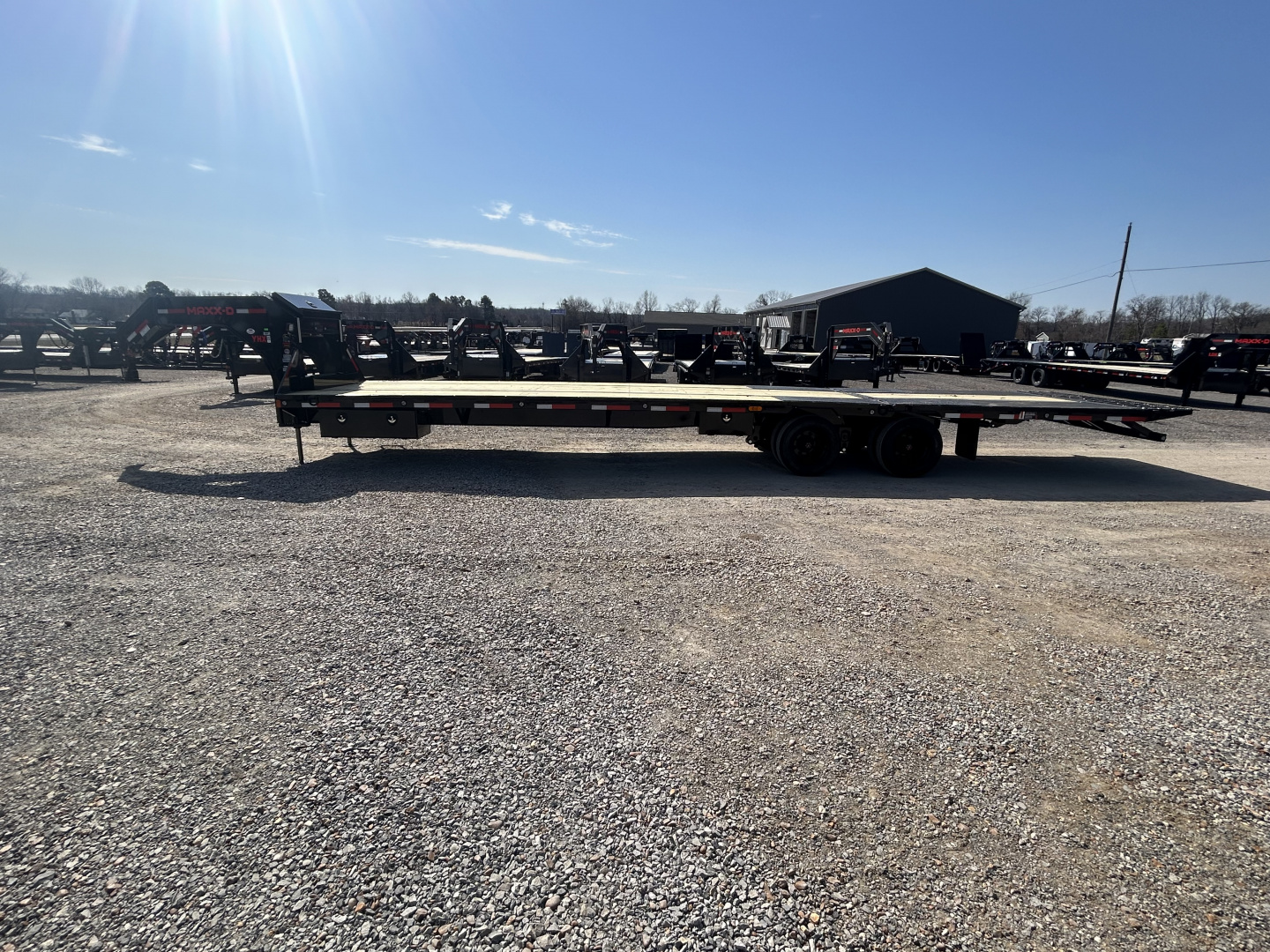 New 2026 MAXXD Hydraulic Dovetail Gooseneck Trailer | 102" x 36' | 40K GVWR