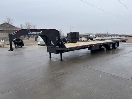 New 2026 Diamond C Trailers FMAX212-35 Flatbed GN Trailer