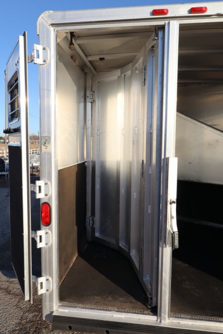 Used 2001 Exiss Trailers 2 Horse BP Trailer