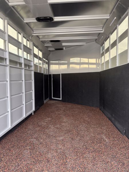 New 2026 Trails West SANTE FE 12' LIVING QUARTER Horse Trailer