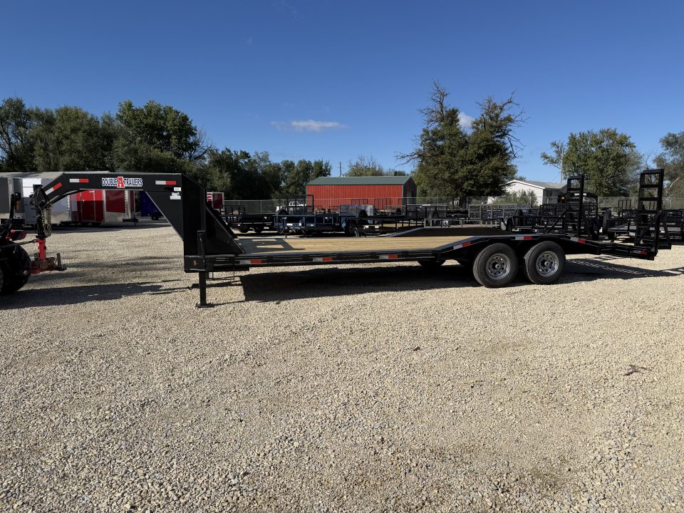 New 2027 Double A 102"x26' Gooseneck 14K Gooseneck