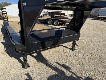New 2027 Double A 102"x26' Gooseneck 14K Gooseneck