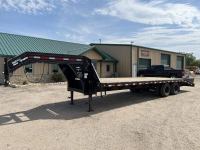 Used 2005 PJ Flatbed Trailer 28'