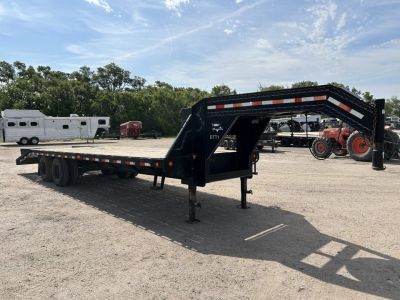 Used 2005 PJ Flatbed Trailer 28'