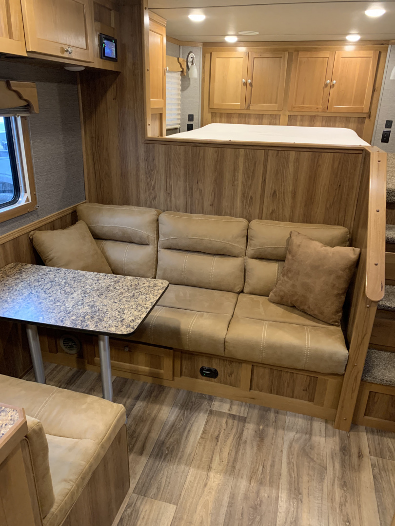 Used 2022 SMC SL8412SR Horse Trailer