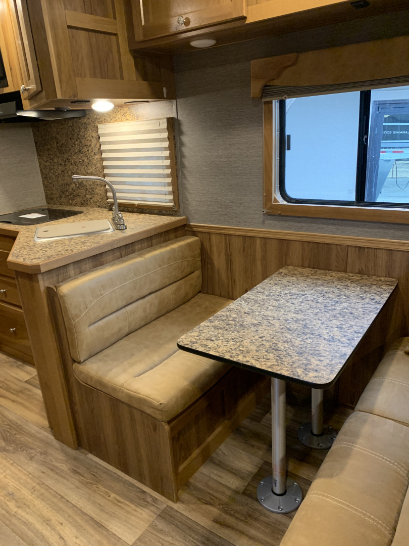 Used 2022 SMC SL8412SR Horse Trailer