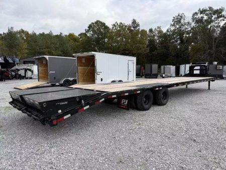New 2026 PJ Trailers 102X40 GOOSENECK 25K GVWR (MEGA RAMPS) Flatbed Trailer