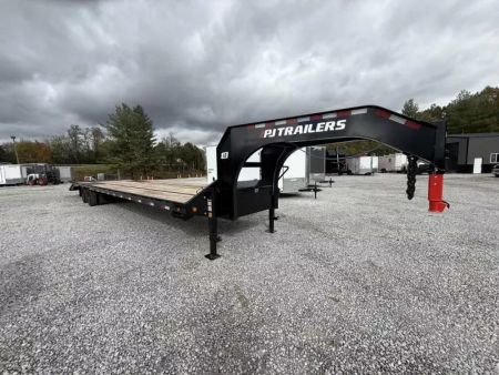New 2026 PJ Trailers 102X40 GOOSENECK 25K GVWR (MEGA RAMPS) Flatbed Trailer