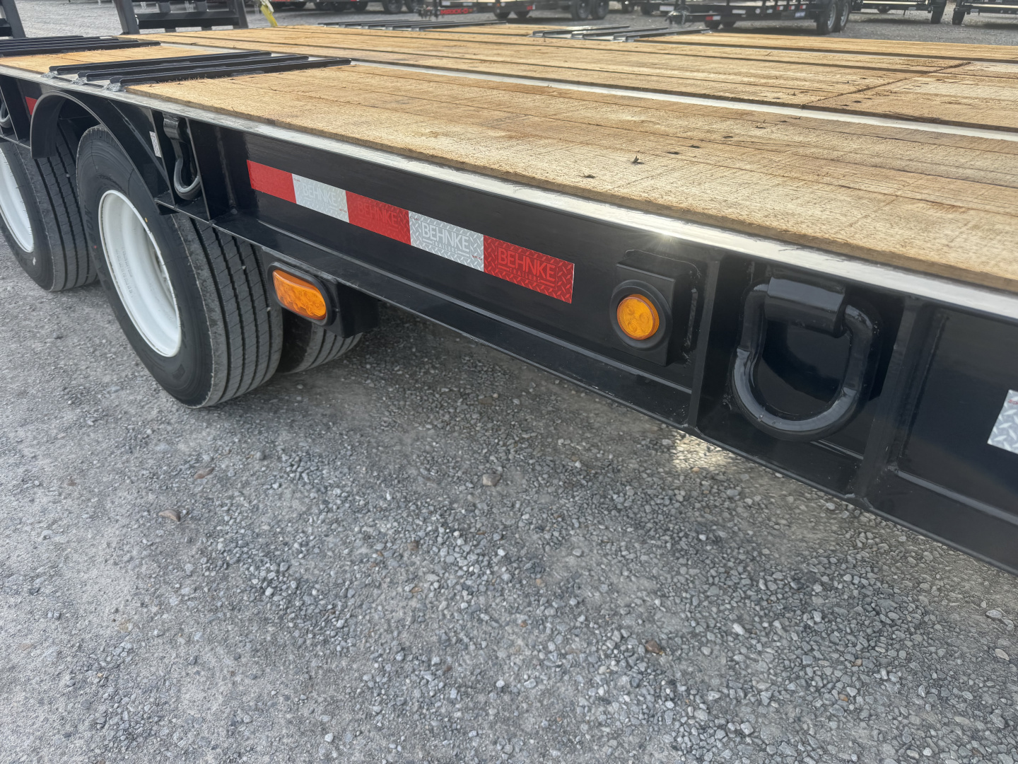 New 2027 Behnke 102"x27' 20 TON Pintle Hitch Tag Trailer *AIR RAMPS*