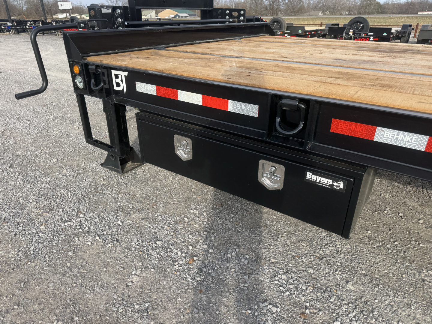 New 2027 Behnke 102"x27' 20 TON Pintle Hitch Tag Trailer *AIR RAMPS*