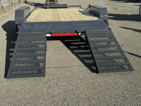 New 2024 Lamar 83  X 16' CC - 10k Car Hauler Equipment Trailer
