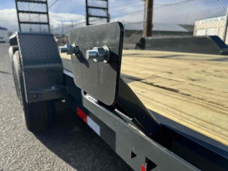 New 2024 Lamar 83  X 16' CC - 10k Car Hauler Equipment Trailer