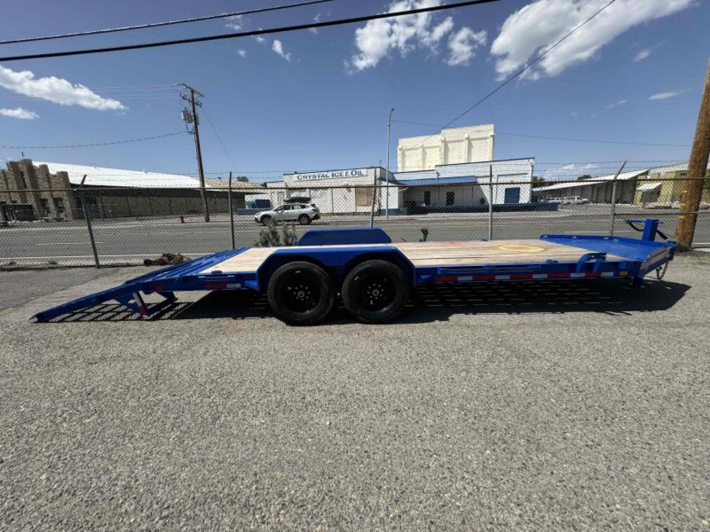 New 2024 Diamond C LPX 20' - 14.9K Low-profile Equipment Trailer