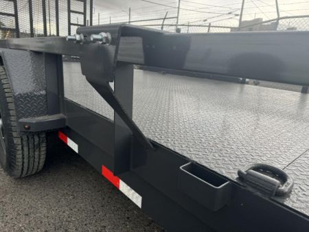 New 2025 Lamar 83  X 26' U6 - 14K Utility Equipment Trailer