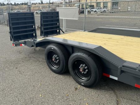 New 2025 Lamar 102  X 24' H8 - 16K Buggy Hauler / Equipment Hauler Trailer