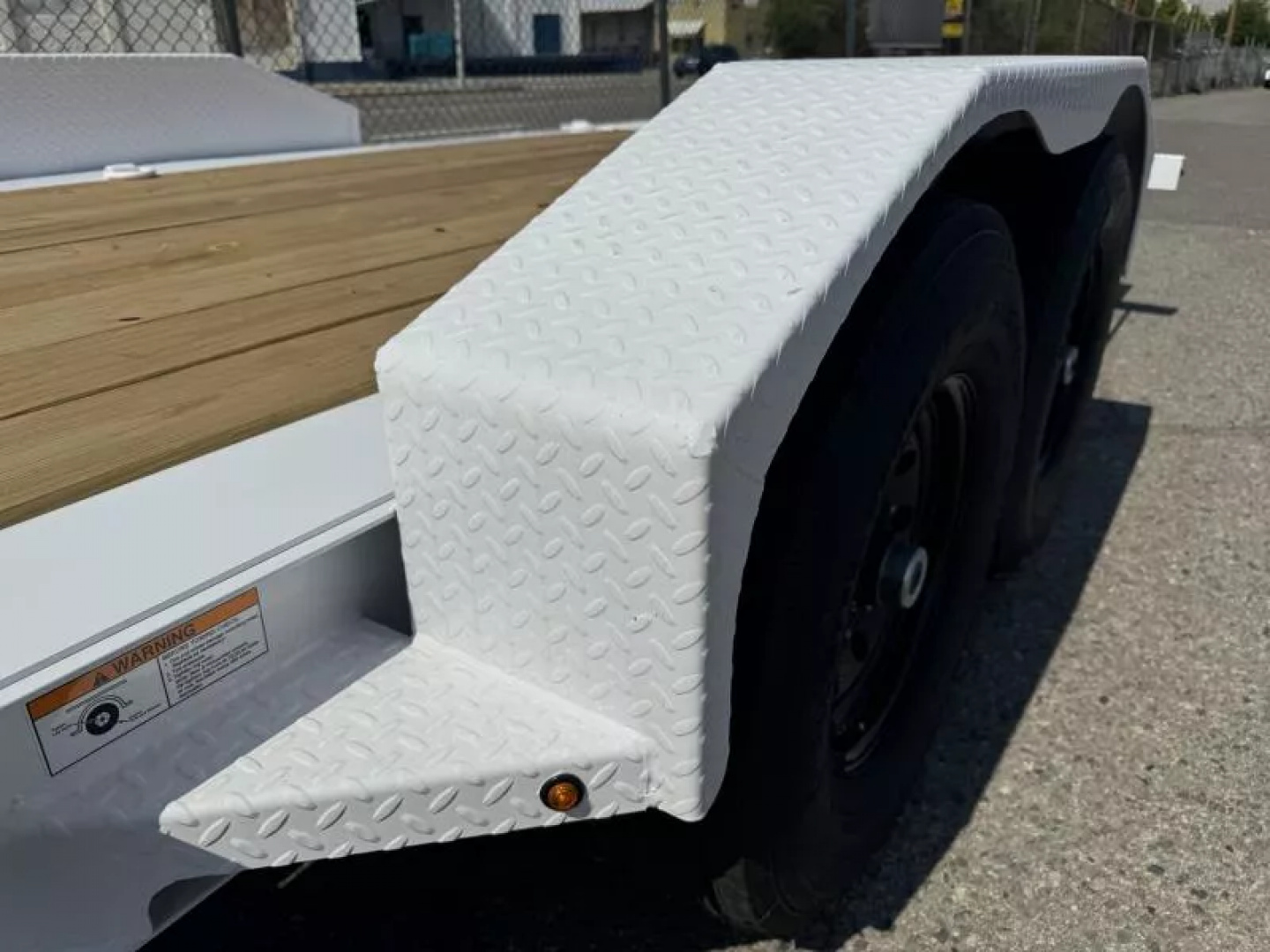 New 2025 Diamond C HDT 20' - 14.9K Equipment Tilt Trailer