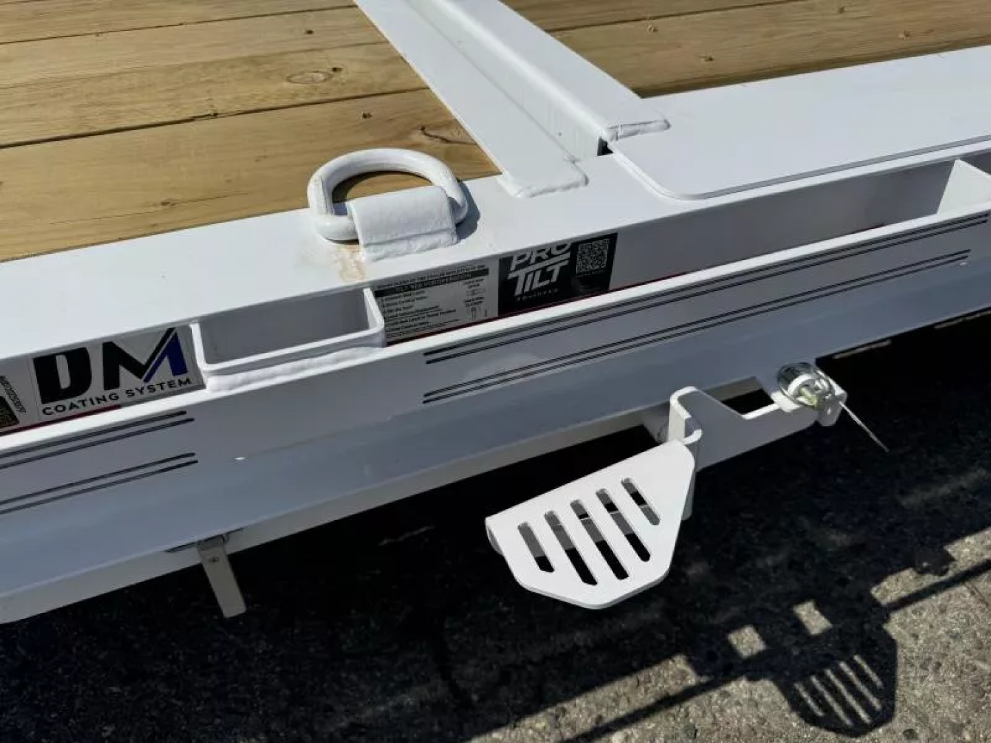 New 2025 Diamond C HDT 20' - 14.9K Equipment Tilt Trailer