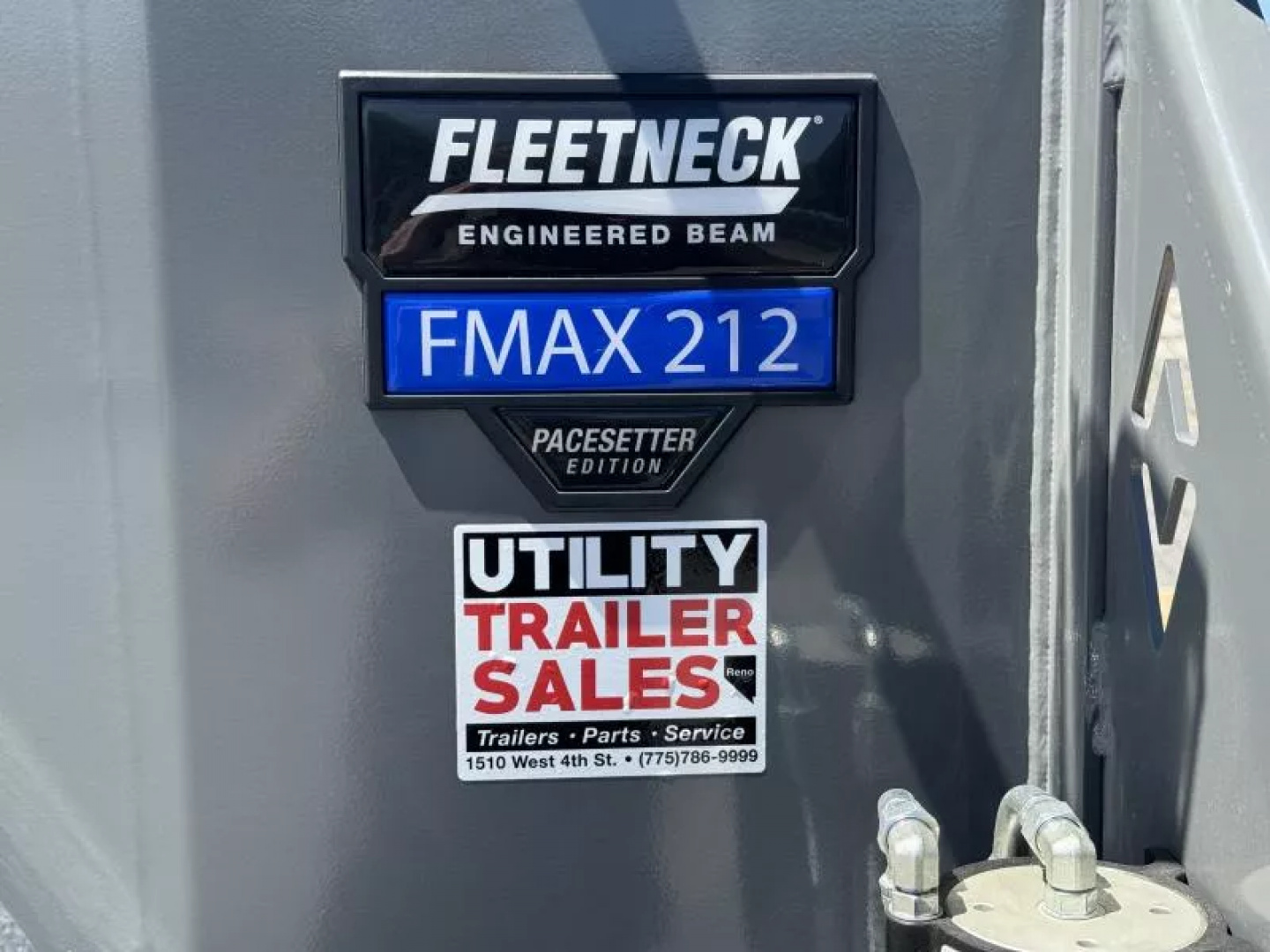 New 2025 Diamond C FMAX212 32' Pacesetter Edition - 25.9K Gooseneck Equipment Trailer