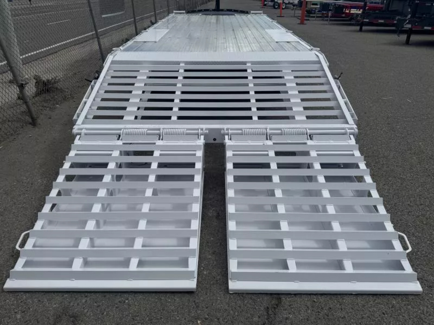 New 2026 Diamond C DEC 26' Max Ramp - 14.9K Deckover Equipment Trailer