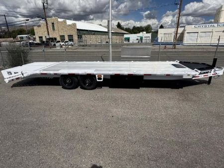 New 2026 Diamond C DEC 26' Max Ramp - 14.9K Deckover Equipment Trailer