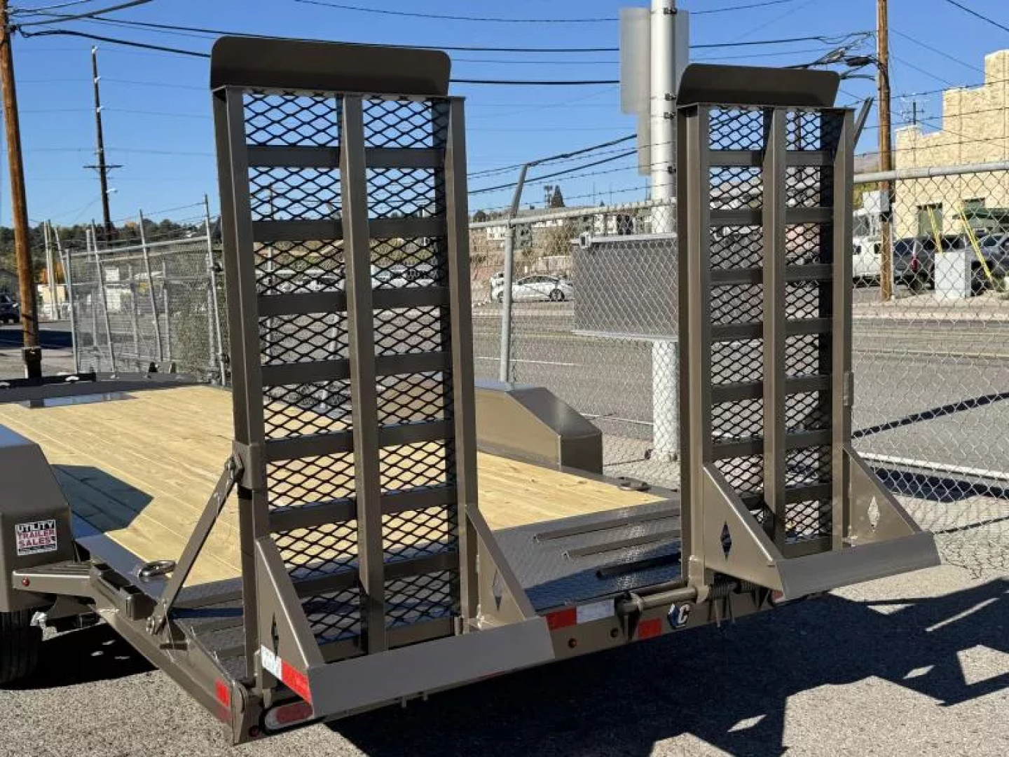 New 2026 Diamond C LPX 20' - 18K Equipment Trailer