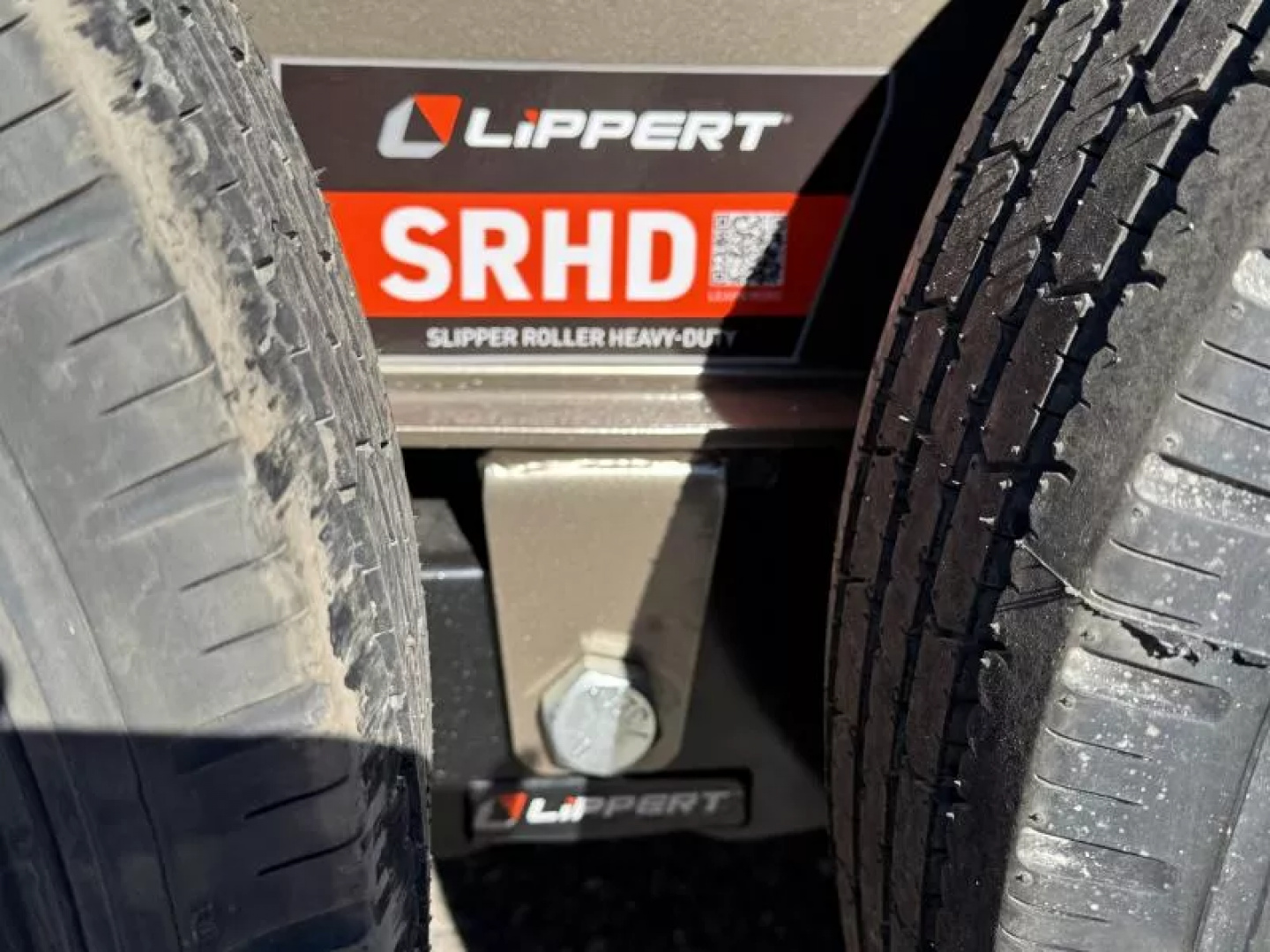 New 2026 Diamond C LPX 20' - 18K Equipment Trailer