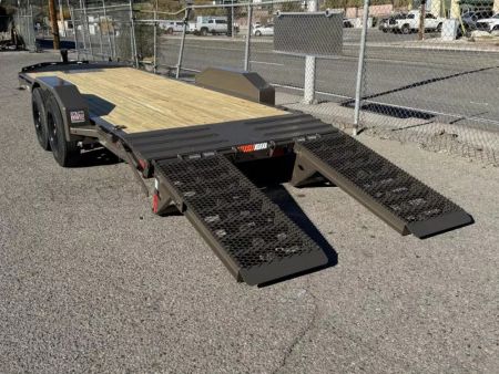 New 2026 Diamond C LPX 20' - 18K Equipment Trailer