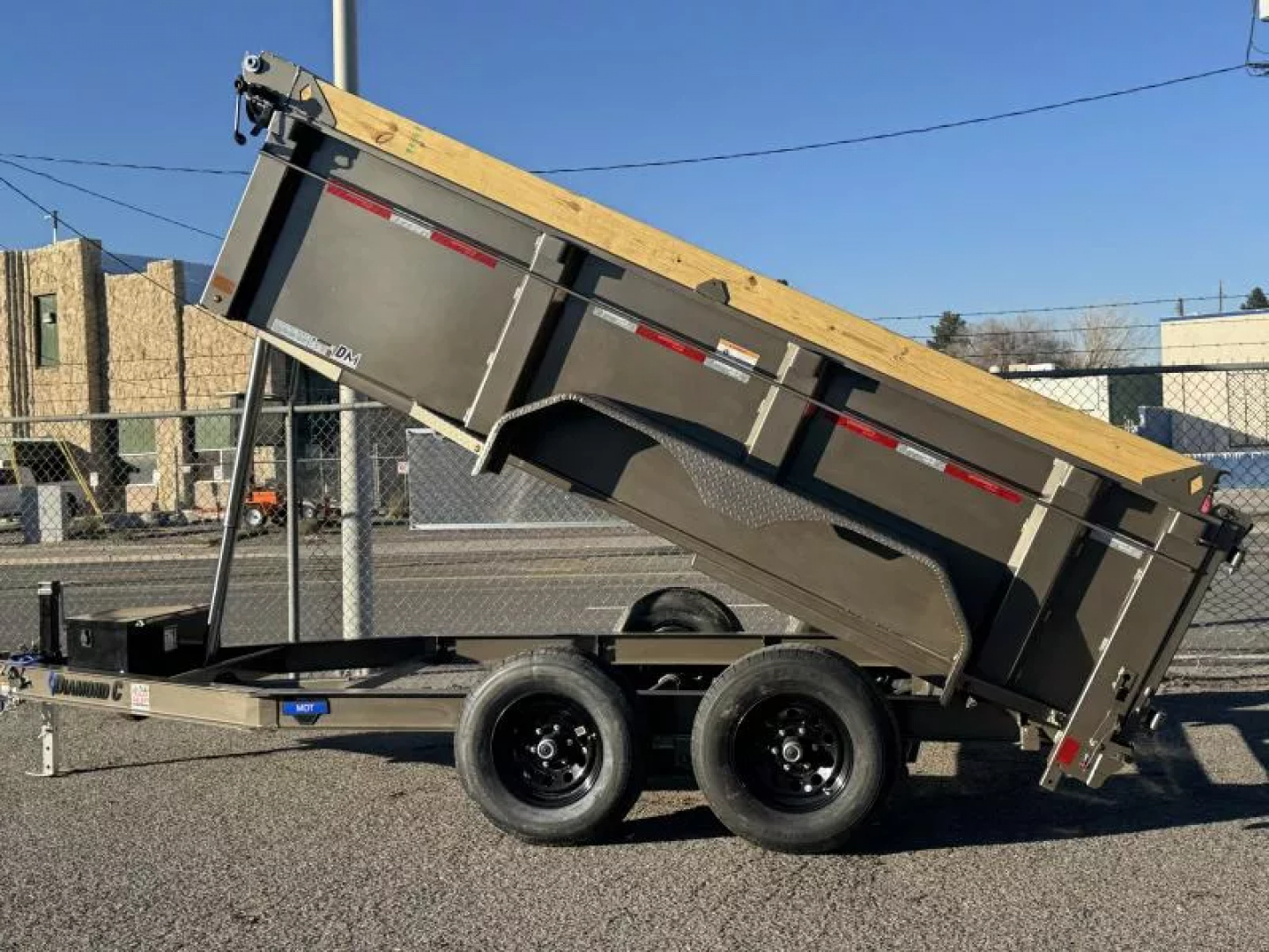 New 2027 Diamond C MDT 12' 32" Sides- 10K Telescopic Dump Trailer