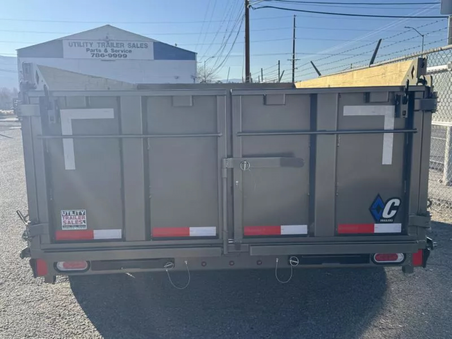 New 2027 Diamond C MDT 12' 32" Sides- 10K Telescopic Dump Trailer